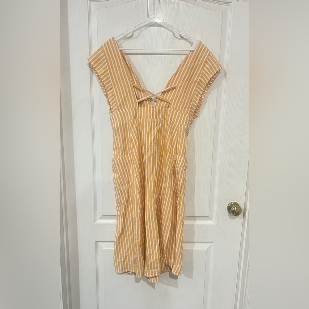 FINAL PRICE NWT ASOS Mustard and White Striped Dress - Picture 4 of 6